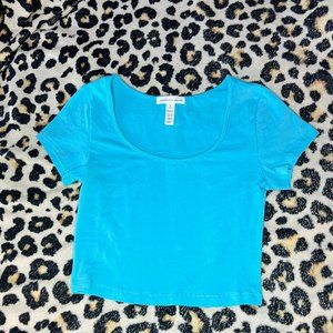 Ambiance Apparel blue crop top size small